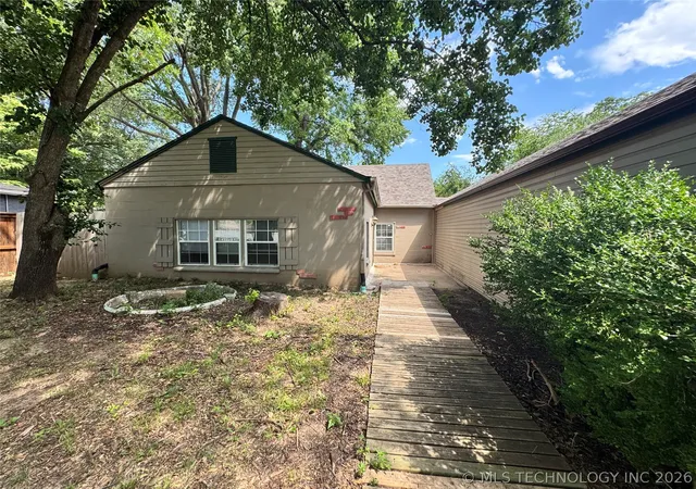 Photo 2 of Single family home for sale at 2623 E 55th Place, Tulsa, OK 74105 | MLS# 2635385 | Listing updated on 2026-09-29