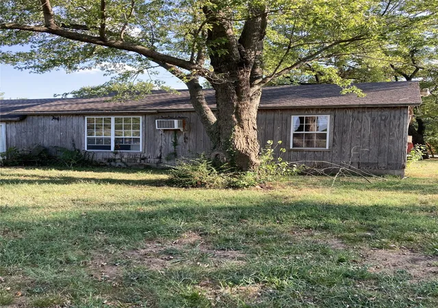 Photo 3 of Sale Pending at 2408 E 61st Street, Tulsa, OK 74136 | MLS# 2634989 | Listing updated on 2026-09-26