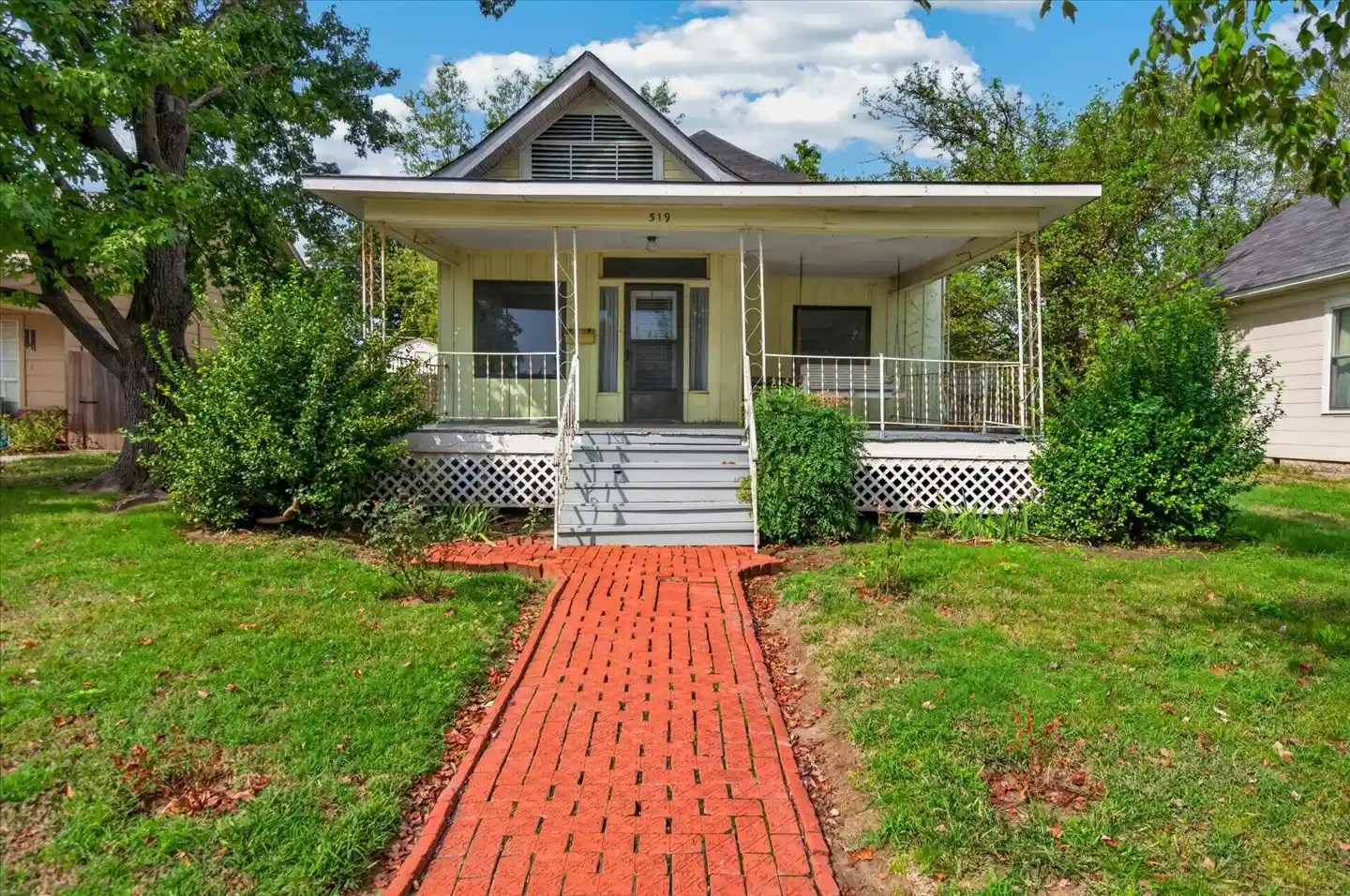 Photo 1 of Single family home for sale at 519 S Wyandotte, Bartlesville, OK 74003 | MLS# 2635483 | Listing updated on 2026-10-16