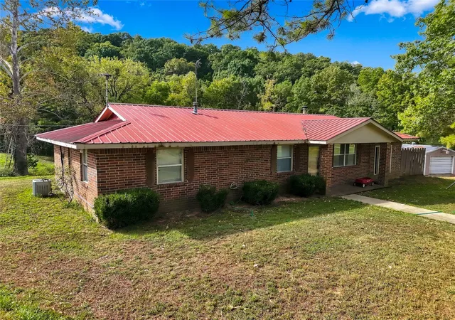 Photo 2 of Single family home for sale at 468940 Highway 51, Stilwell, OK 74960 | MLS# 2635518 | Listing updated on 2026-09-27