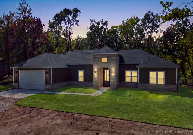 Photo 1 of Single family home for sale at 28804 S Meadow Rd, Catoosa, OK 74015 | MLS# 2635545 | Listing updated on 2026-10-05