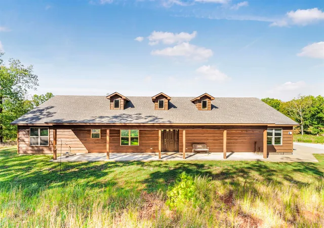 Single family home for sale at 21501 S 705 Road, Wyandotte, OK 74370 | MLS# 2635546