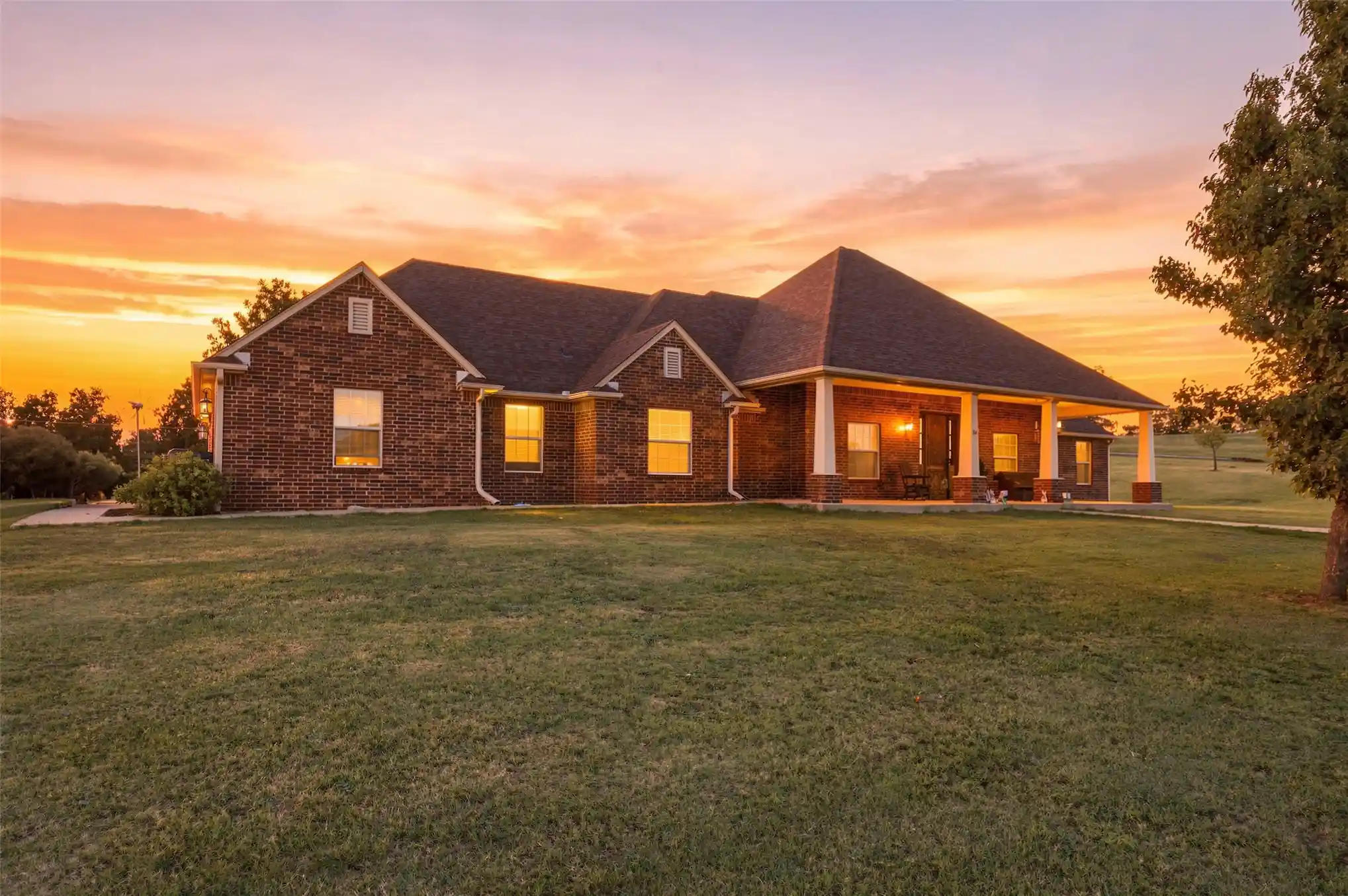 Single family home for sale at 94 County Rd 4004, Pawhuska, OK 74056 | MLS# 2635548