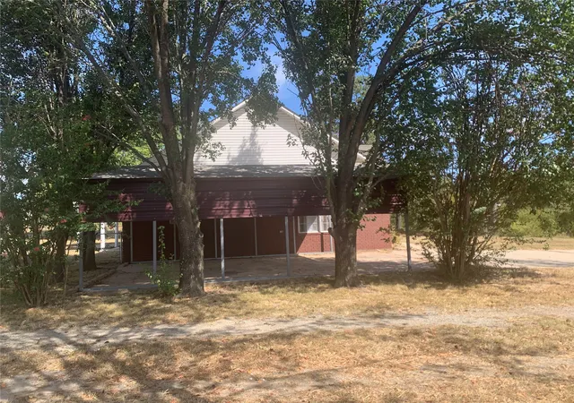 Photo 3 of Sale Pending at 8338 E 318th Street S, Porum, OK 74455 | MLS# 2635562 | Listing updated on 2026-10-09