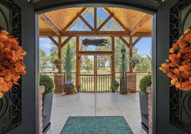 Photo 3 of Single family home for sale at 414453 East 1074, Checotah, OK 74426 | MLS# 2635409 | Listing updated on 2026-09-29