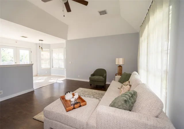 Photo 3 of Sale Pending at 616 W Dogwood St, Coweta, OK 74429 | MLS# 2635578 | Listing updated on 2026-10-06