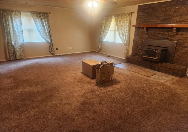 Photo 2 of Single family home for sale at 10120 S 353rd East Ave, Coweta, OK 74429 | MLS# 2629087 | Listing updated on 2026-10-06