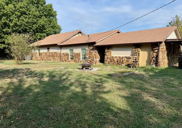 Photo 3 of Single family home for sale at 103 S Holly St, Kellyville, OK 74039 | MLS# 2635609 | Listing updated on 2026-10-27
