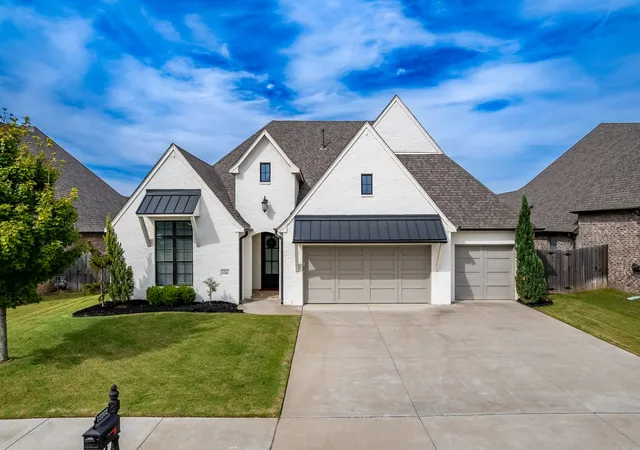 Photo 2 of Single family home for sale at 12202 S Granite Ave E, Bixby, OK 74008 | MLS# 2635132 | Listing updated on 2026-09-29