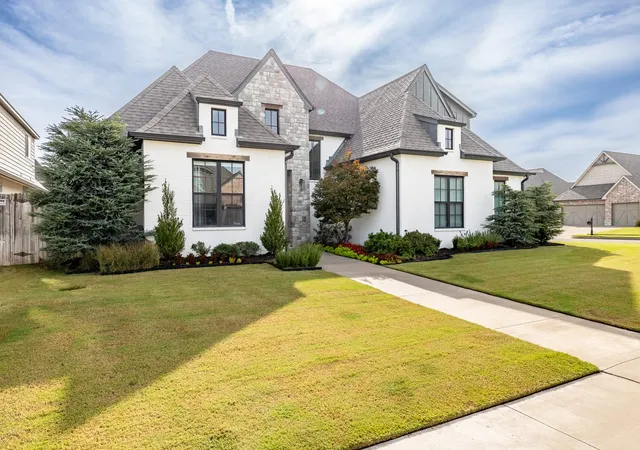 Photo 3 of Single family home for sale at 12213 S Fulton Ave, Bixby, OK 74008 | MLS# 2634962 | Listing updated on 2026-09-29