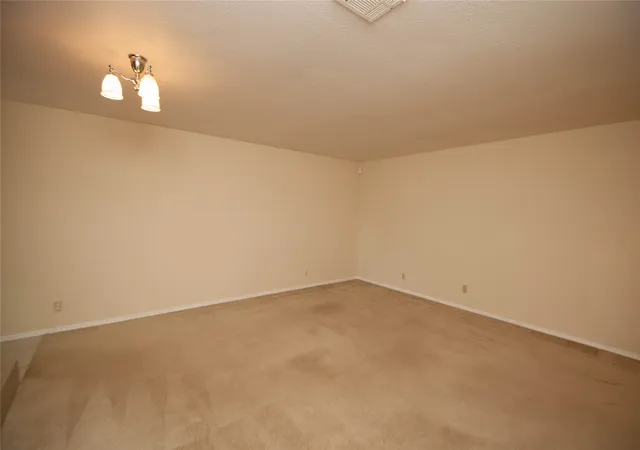 Listing Photo 5 - Condo for sale in building located at 7903 E 66th St, Tulsa, OK 74133 - Unit #46K