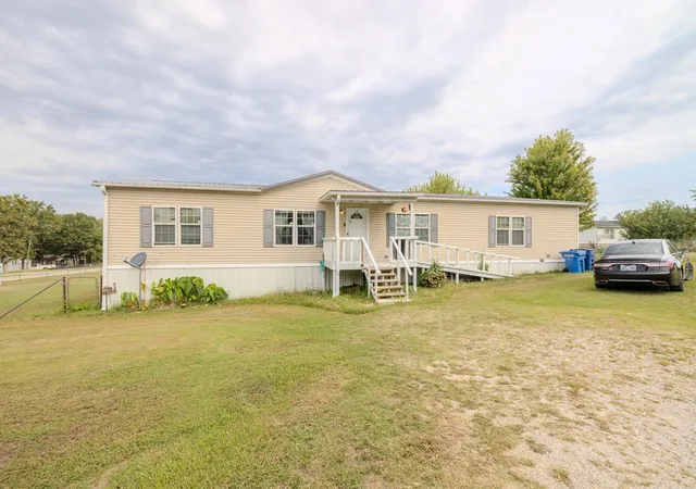 Manufactured home for sale at 10653 Ridgehorn St, Sand Springs, OK 74063 | MLS# 2635055