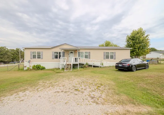 Photo 2 of Manufactured home for sale at 10653 Ridgehorn St, Sand Springs, OK 74063 | MLS# 2635055 | Listing updated on 2026-09-30