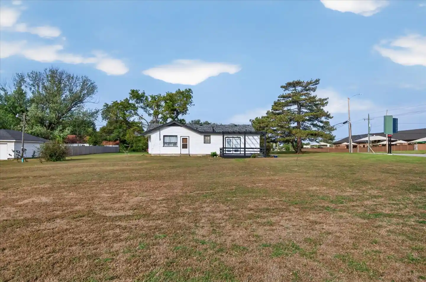 Photo 1 of Sale Pending at 5313 Tuxedo Blvd, Bartlesville, OK 74006 | MLS# 2633728 | Listing updated on 2026-10-19