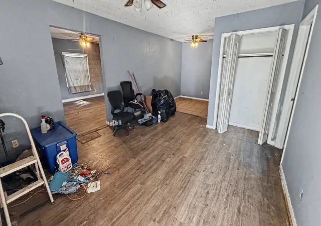 Photo 2 of Single family home for sale at 407 Whittmore Dr, Tahlequah, OK 74464 | MLS# 2635855 | Listing updated on 2026-09-30
