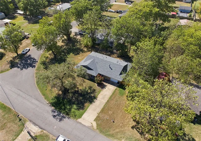Photo 3 of Single family home for sale at 1001 N Gertrude Ave, Wagoner, OK 74467 | MLS# 2635252 | Listing updated on 2026-10-01