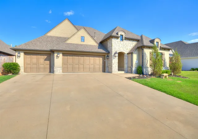 Photo 1 of Single family home for sale at 11205 S Redbud St, Jenks, OK 74037 | MLS# 2635908 | Listing updated on 2026-10-05
