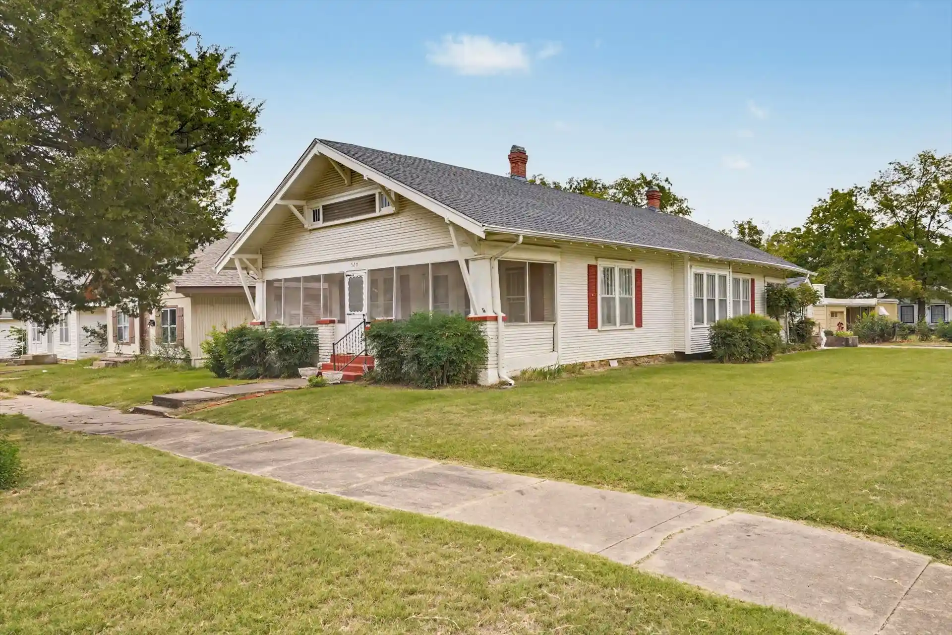 Photo 1 of Single family home for sale at 520 W Cleveland Ave, Sapulpa, OK 74066 | MLS# 2635916 | Listing updated on 2026-10-29
