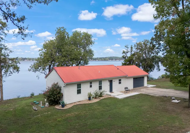Photo 1 of Single family home for sale at 62021 E 260 Road, Grove, OK 74344 | MLS# 2635564 | Listing updated on 2026-10-01