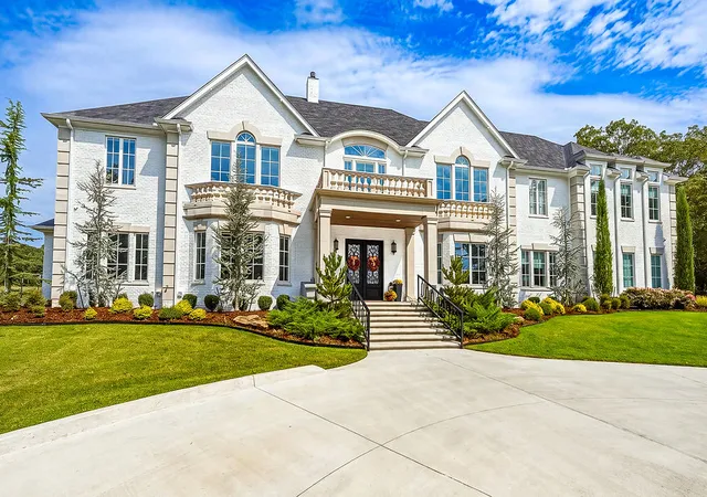 Photo 1 of Mansion for sale at 18428 County Rd 1557, Ada, OK 74820 | MLS# 2634386 | Listing updated on 2026-10-01