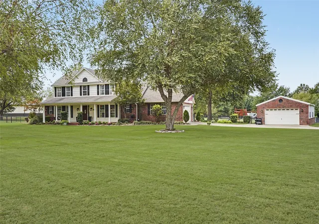 Photo 2 of Single family home for sale at 8330 S 257th E Eastavenue, Broken Arrow, OK 74014 | MLS# 2635738 | Listing updated on 2026-10-12