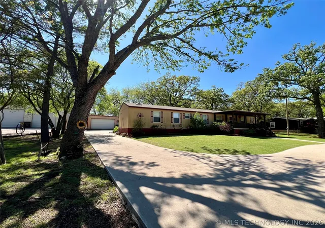 Photo 3 of Manufactured home for sale at 4369 Lookout Dr, Kingston, OK 73439 | MLS# 2636055 | Listing updated on 2026-10-02