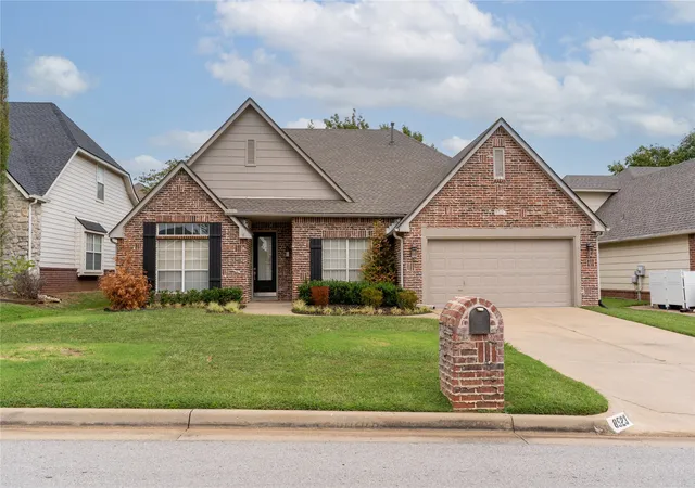 Single family home for sale at 8523 E 82nd Street, Tulsa, OK 74133 | MLS# 2636080