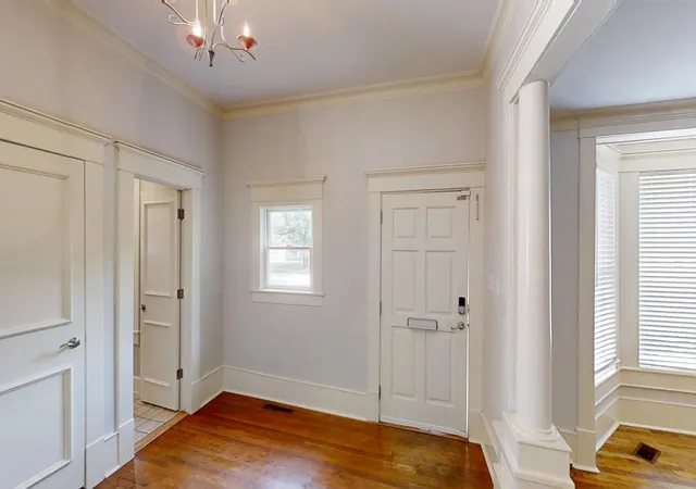 Photo 2 of Single family home for sale at 219 F St Sw, Ardmore, OK 73401 | MLS# 2634861 | Listing updated on 2026-10-02