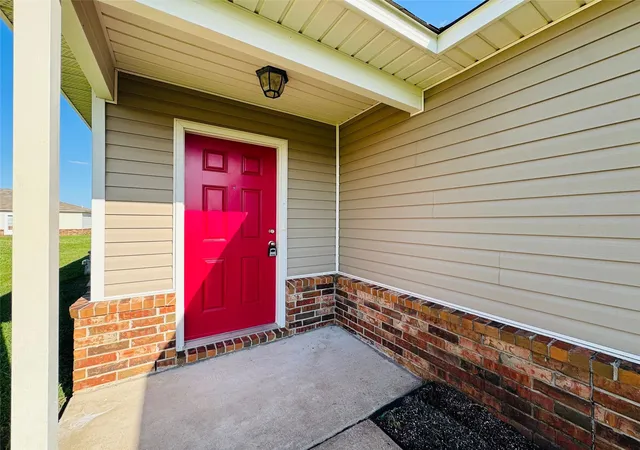 Photo 2 of Sale Pending at 5715 N 33rd Street, Broken Arrow, OK 74014 | MLS# 2635779 | Listing updated on 2026-10-07