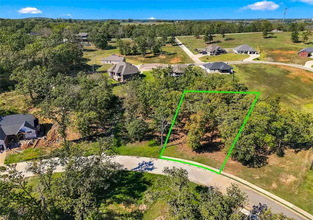Photo 3 of Land for sale at 644 Woodlands Dr, Tahlequah, OK 74464 | MLS# 2636168 | Listing updated on 2026-10-08