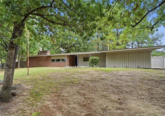 Photo 1 of Sale Pending at 6741 S Birmingham Ave, Tulsa, OK 74136 | MLS# 2636084 | Listing updated on 2026-10-08