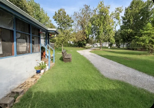 Photo 3 of Sale Pending at 414 N Bristow Ave, Coweta, OK 74429 | MLS# 2635708 | Listing updated on 2026-10-08