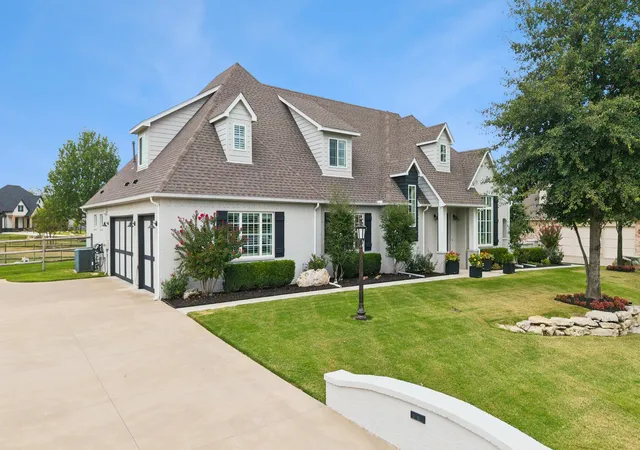 Photo 3 of Single family home for sale at 18648 E Red Fox Trl, Owasso, OK 74055 | MLS# 2636203 | Listing updated on 2026-10-08