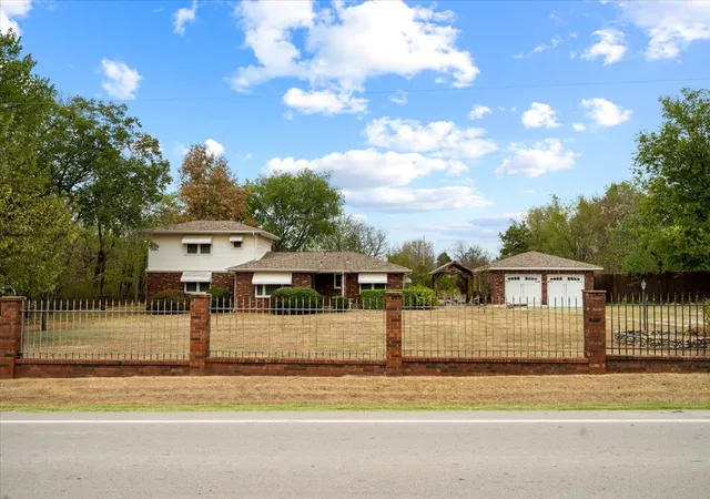 Photo 1 of Single family home for sale at 13723 E 56th Street N, Owasso, OK 74055 | MLS# 2636205 | Listing updated on 2026-10-02