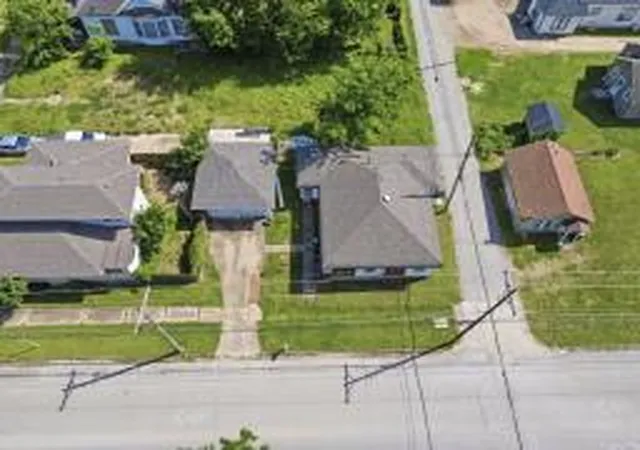 Photo 3 of Single family home for sale at 1115 E 4th Street, Bartlesville, OK 74003 | MLS# 2636270 | Listing updated on 2026-10-03