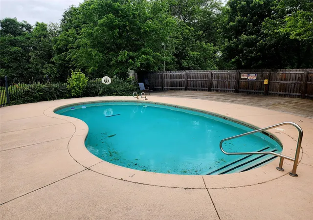 Photo 3 of Condo for sale at 3320 W Washington St #38, Broken Arrow, OK 74012 | MLS# 2636275 | Listing updated on 2026-10-03