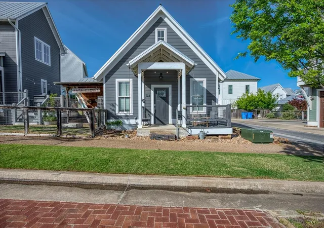 Photo 2 of Single family home for sale at 37 Firefly Ln, Carlton Lndg, OK 74432 | MLS# 2636297 | Listing updated on 2026-10-03