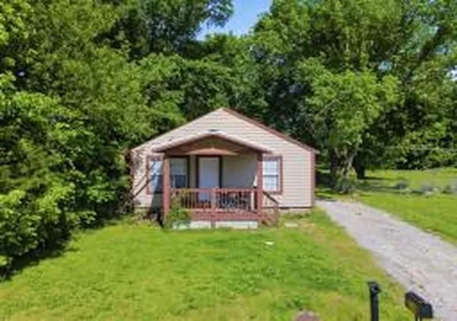 Photo 2 of Single family home for sale at 236 N Theodore Ave, Bartlesville, OK 74003 | MLS# 2636263 | Listing updated on 2026-10-05