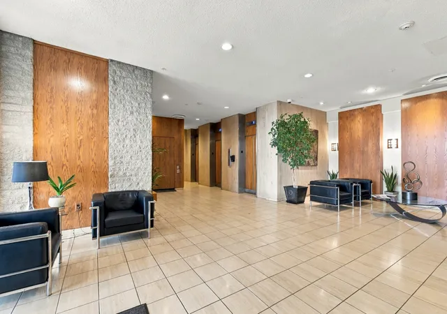 Photo 2 of Condo for sale at 1502 Boulder Ave #16E, Tulsa, OK 74119 | MLS# 2636196 | Listing updated on 2026-10-03