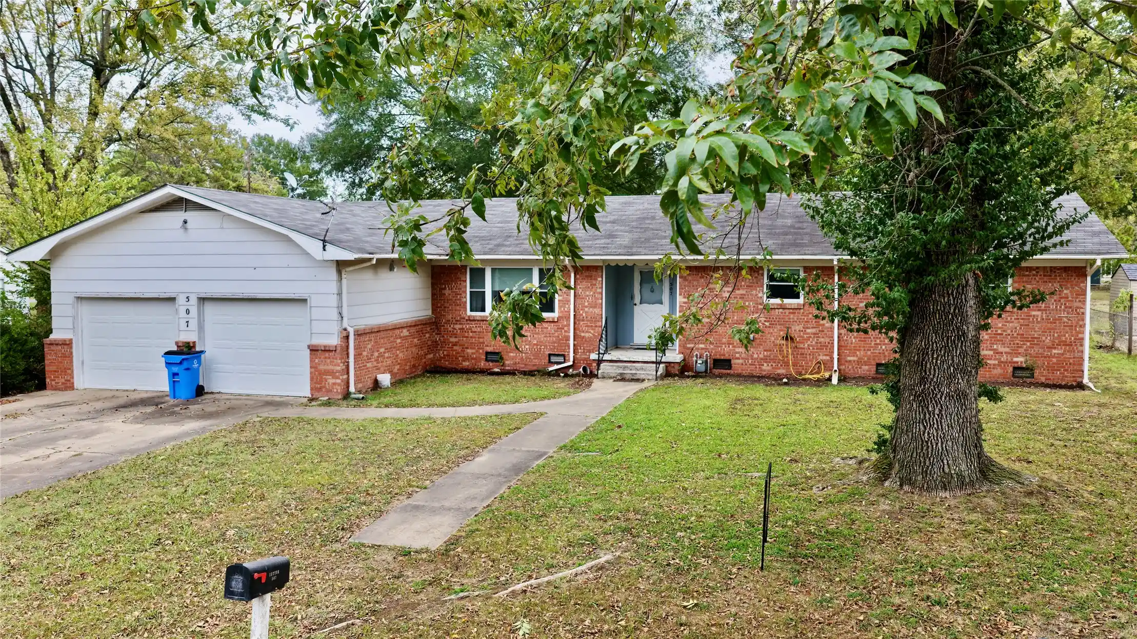 Single family home for sale at 507 NW 2nd Street, Checotah, OK 74426 | MLS# 2635939