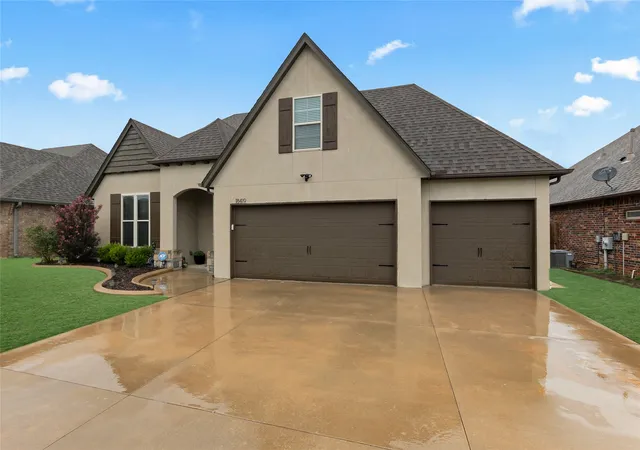 Photo 3 of Single family home for sale at 18419 E 50th Street S, Tulsa, OK 74134 | MLS# 2636232 | Listing updated on 2026-10-12
