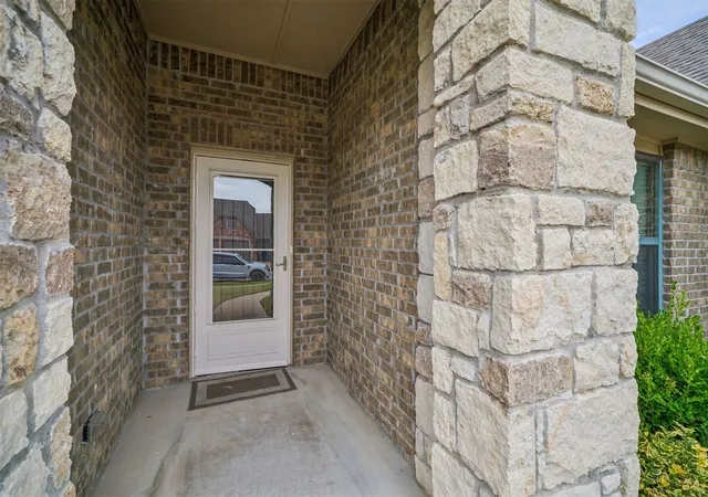 Photo 2 of Sale Pending at 18335 E 50th Place S, Tulsa, OK 74134 | MLS# 2636230 | Listing updated on 2026-10-07
