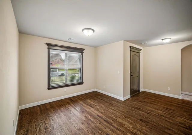 Photo 4 of Sale Pending at 18335 E 50th Place S, Tulsa, OK 74134 | MLS# 2636230 | Listing updated on 2026-10-07