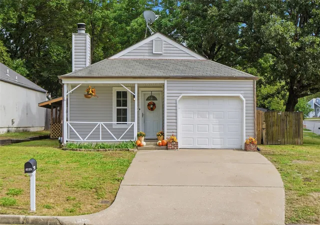 Single family home for sale at 6115 S Vancouver Ave, Tulsa, OK 74132 | MLS# 2634890