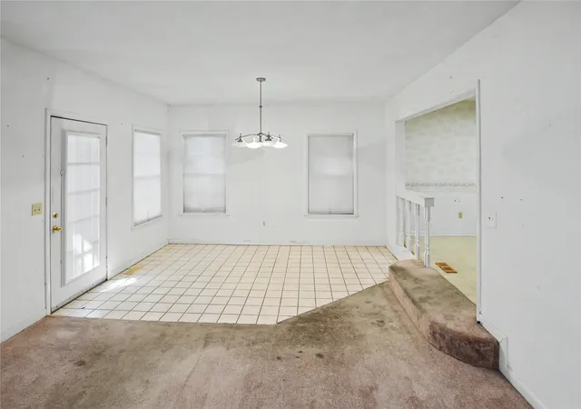 Photo 4 of Single family home for sale at 206 Sandy Cir, Tahlequah, OK 74464 | MLS# 2636526 | Listing updated on 2026-10-06