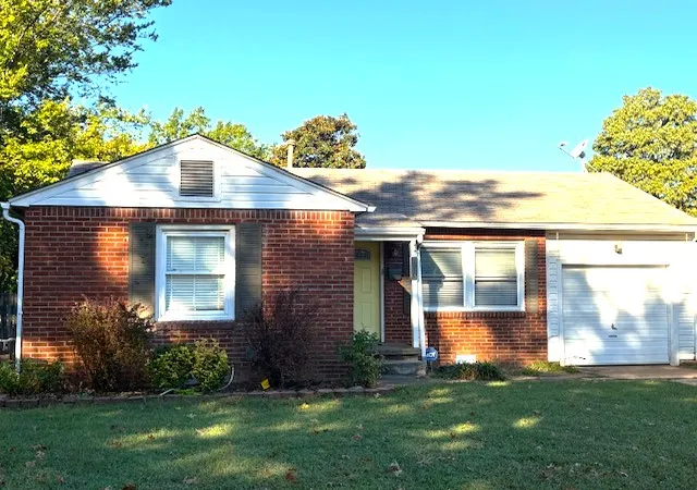 Photo 1 of Single family home for sale at 710 S New Hvn Ave E, Tulsa, OK 74112 | MLS# 2636539 | Listing updated on 2026-10-09