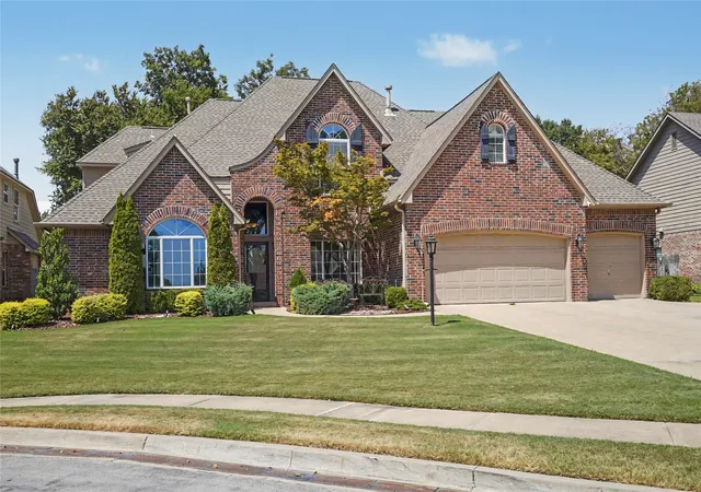 Photo 2 of Sale Pending at 8440 S 69th East Ave, Tulsa, OK 74133 | MLS# 2635613 | Listing updated on 2026-10-10