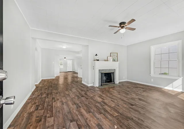 Photo 3 of Single family home for sale at 2015 S Dewey Ave, Bartlesville, OK 74003 | MLS# 2636634 | Listing updated on 2026-10-07