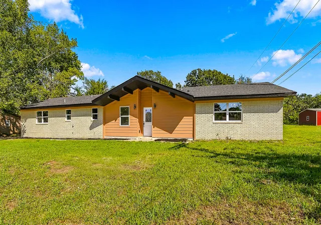 Photo 1 of Single family home for sale at 514 Webb, Ada, OK 74820 | MLS# 2636620 | Listing updated on 2026-10-07