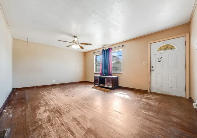 Photo 3 of Single family home for sale at 10145 E 22nd Street, Tulsa, OK 74129 | MLS# 2636701 | Listing updated on 2026-10-12